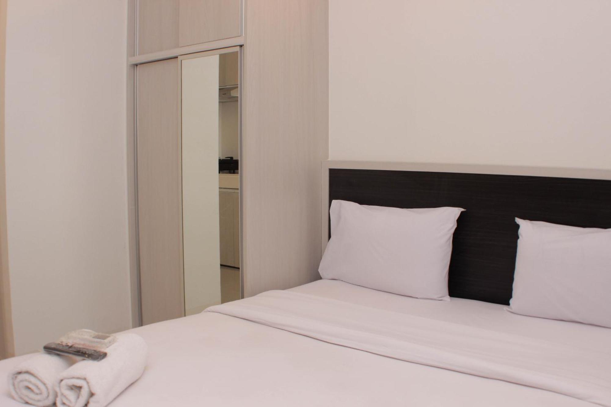 Cozy Living At Urbantown By Travelio Apartemen